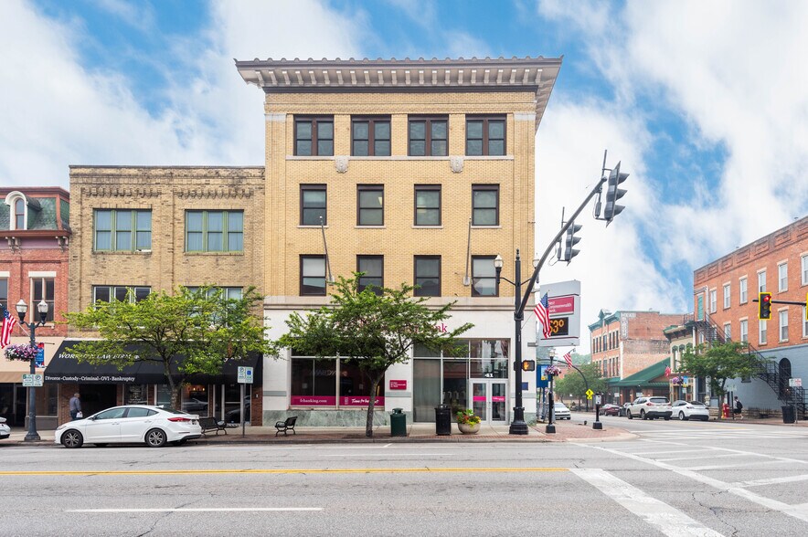 More Photos Of 41 N Sandusky St, Delaware Office For Lease