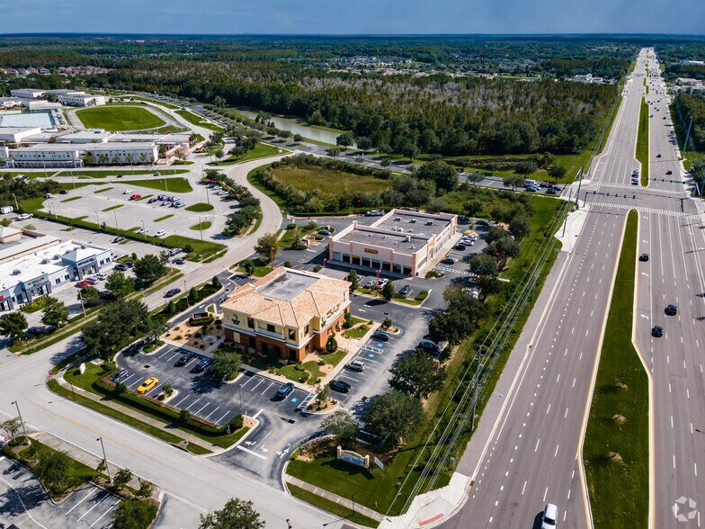 More Photos Of 20701 Bruce B Downs Blvd, Tampa Loft Creative Space For Lease