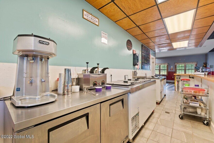 More Photos Of 5527-5531 Rte 7, Hoosick Falls General Retail For Sale