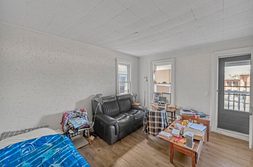 More Photos Of 91 Main St, Oneonta Apartments For Sale