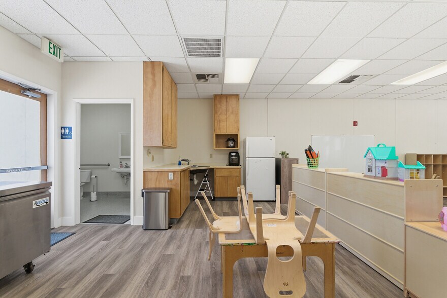 More Photos Of 2801 Godman Ave, Chico Office For Sale