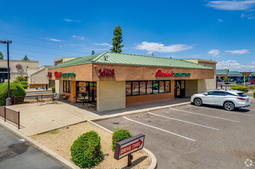 More Photos Of 6666 W Peoria Ave, Glendale Restaurant For Lease