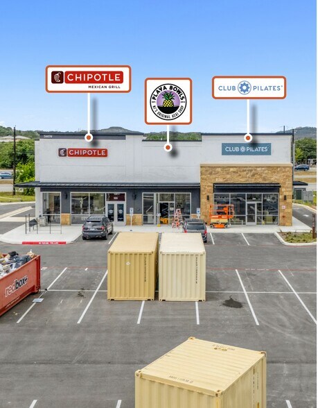 More Photos Of NEC IH-10, Boerne Storefront For Sale