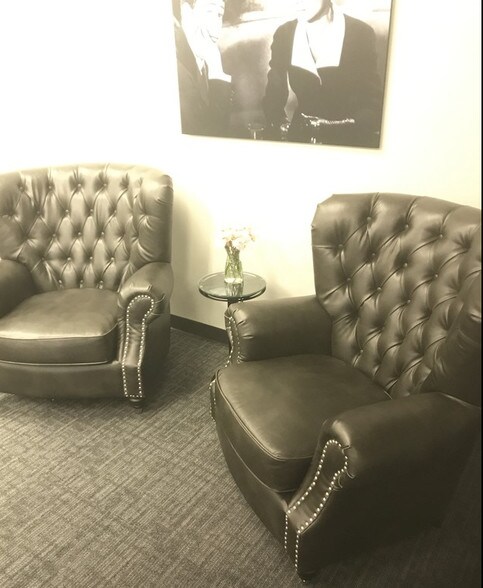 More Photos Of 10488 W Centennial Rd, Littleton Warehouse For Lease