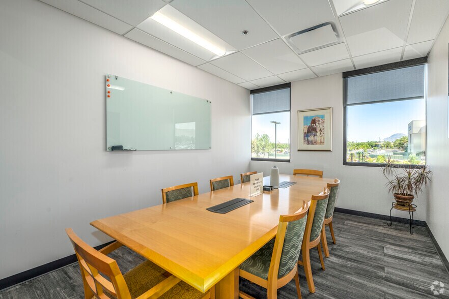 More Photos Of 2100 Louisiana Blvd NE, Albuquerque Coworking Space