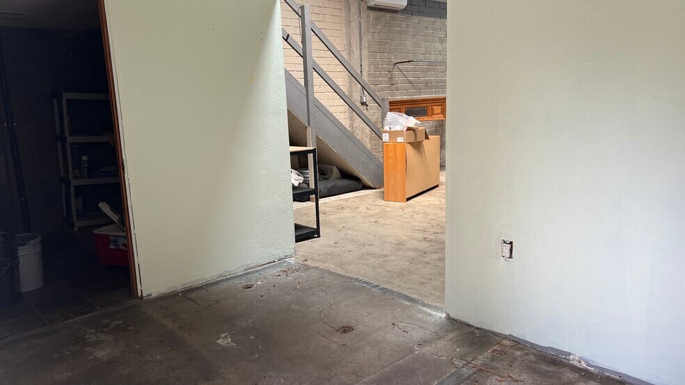 More Photos Of 841-847 Orange Ave, Coronado Freestanding For Lease