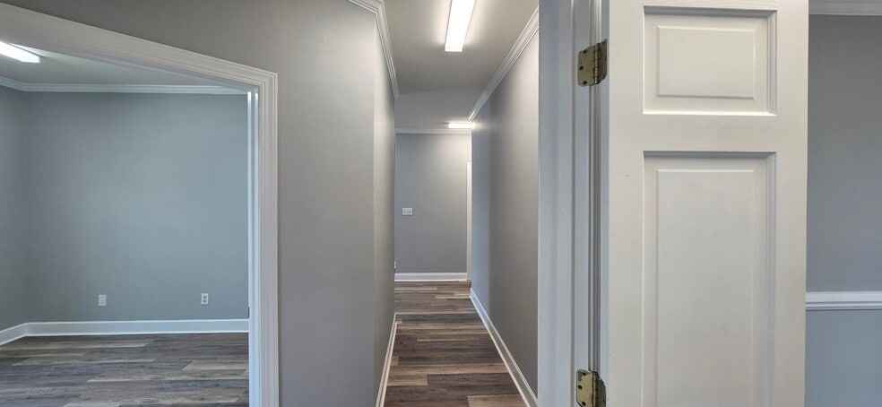 More Photos Of 2525 Raeford Rd, Fayetteville Medical For Sale