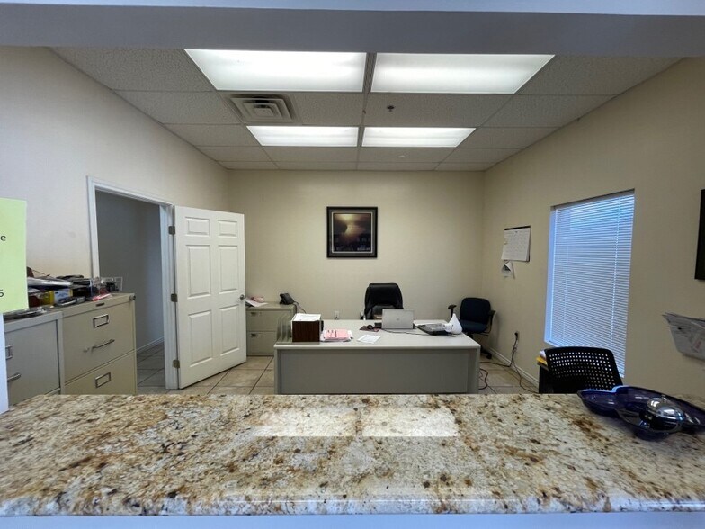 More Photos Of 190 Finegan dr, Del Rio Distribution For Sale