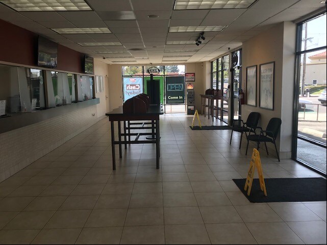 More Photos Of 6740 Reseda Blvd, Reseda Unknown For Lease