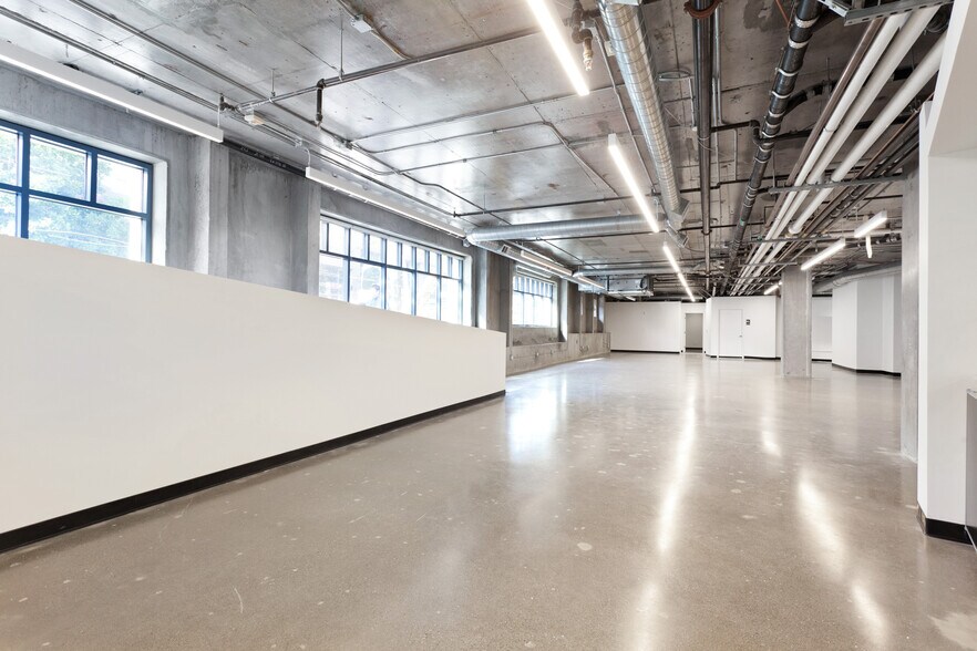 More Photos Of 699 2nd St, San Francisco Apartments For Sale