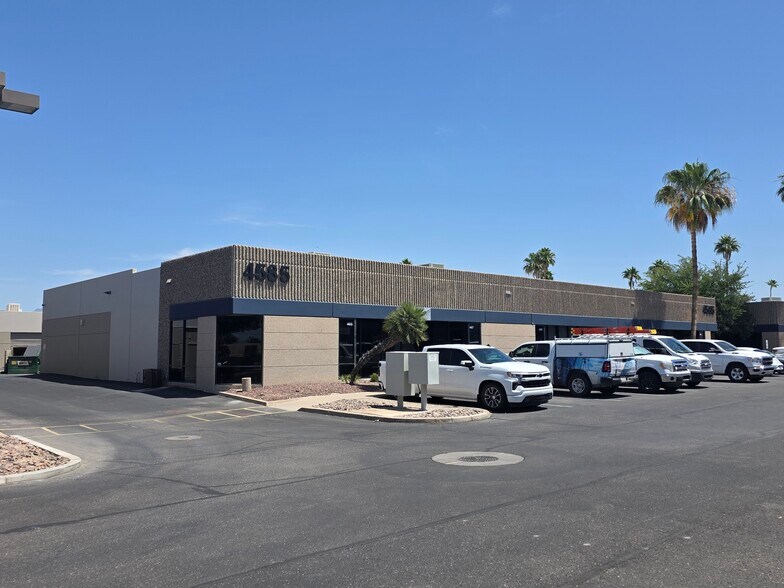Primary Photo Of 4585 S Palo Verde Rd, Tucson Research And Development For Lease