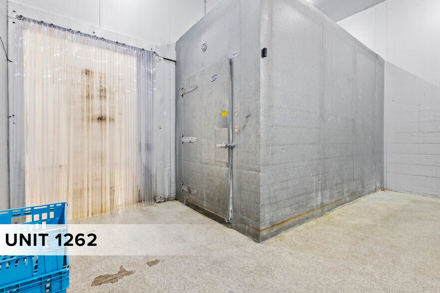 More Photos Of 1250-1264 SW Biltmore St, Port Saint Lucie Warehouse For Sale