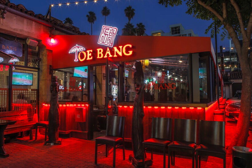 More Photos Of 3451 W 6th St, Los Angeles Storefront Retail Office For Lease