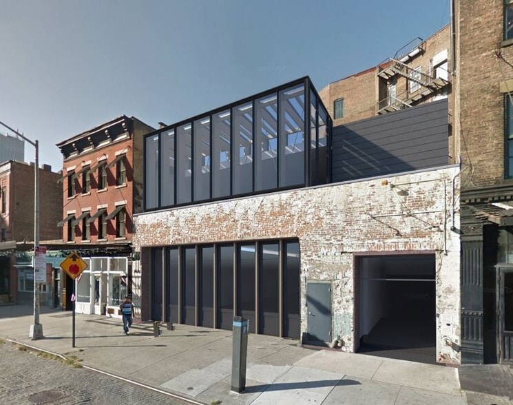 More Photos Of 63 Gansevoort St, New York General Retail For Lease