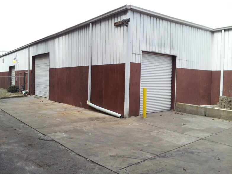 More Photos Of 5060 Old Ellis Pt, Roswell Warehouse For Sale