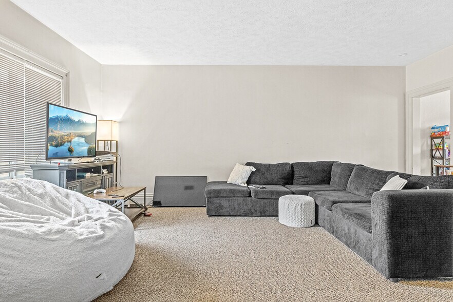 More Photos Of 203 Glamorgan St, Alliance Apartments For Sale