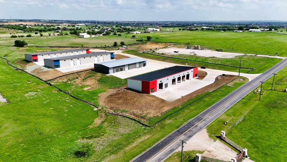 More Photos Of Building 1, 8137 Florance Rd, Northlake Light Distribution For Sale