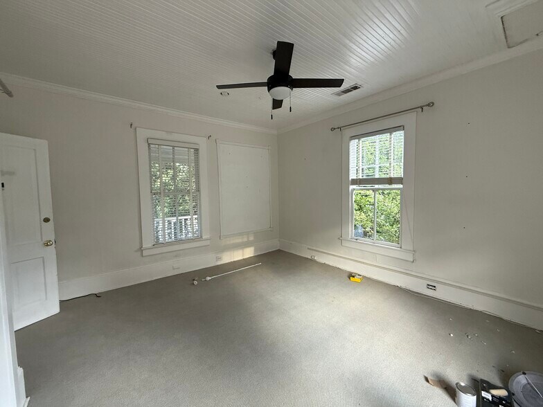 More Photos Of 1014 Canton St, Roswell Office Residential For Sale