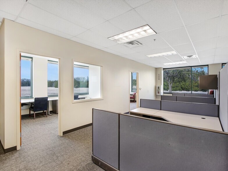 More Photos Of 8325 Jack Finney Blvd, Greenville Medical For Lease