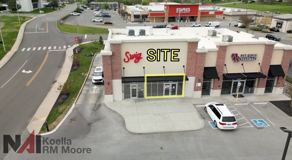 More Photos Of 333-861 E Main St, Oak Ridge Unknown For Lease