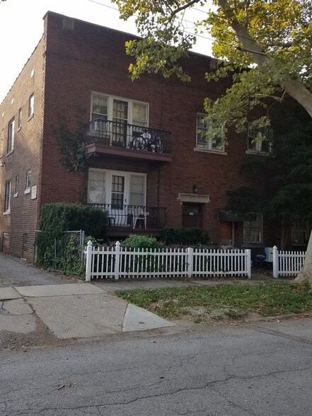 More Photos Of 1178 E 167th St, Cleveland Apartments For Sale