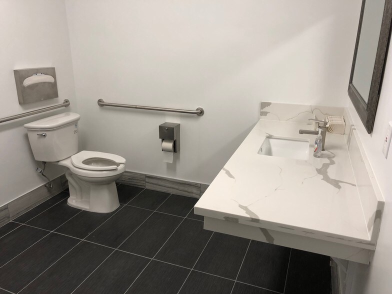 More Photos Of 3529-3535 Firestone Blvd, South Gate Medical For Lease