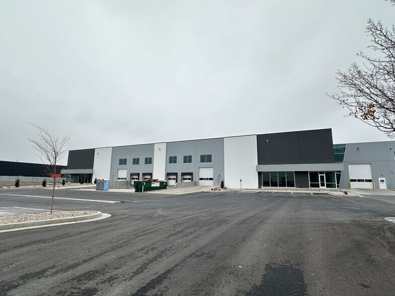 More Photos Of 1550 S Gladiola St, Salt Lake City Warehouse For Lease