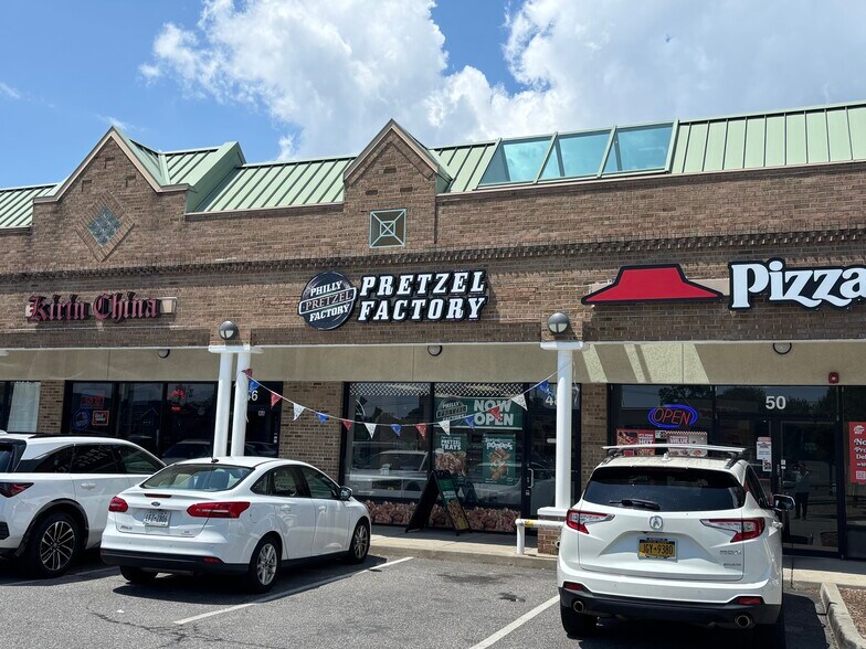 More Photos Of 36-84 E Sunrise Hwy, Lindenhurst Storefront Retail Office For Lease