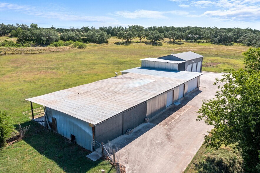 More Photos Of 31300 Ranch Road 12, Dripping Springs Specialty For Sale