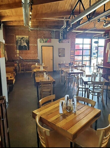 More Photos Of 1842 S Broadway, Denver Storefront For Lease