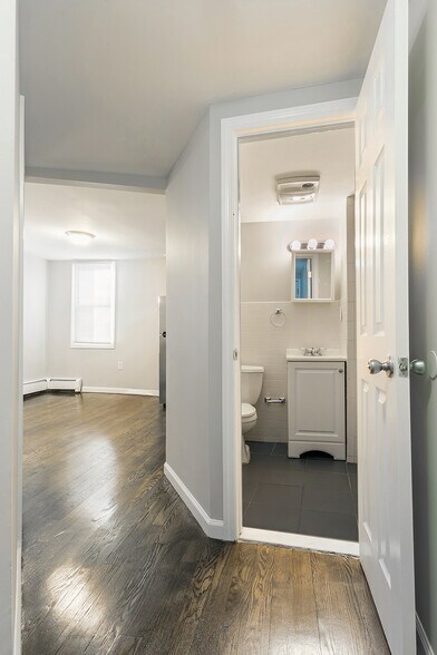 More Photos Of 16 Weldon St, Jersey City Multifamily For Sale