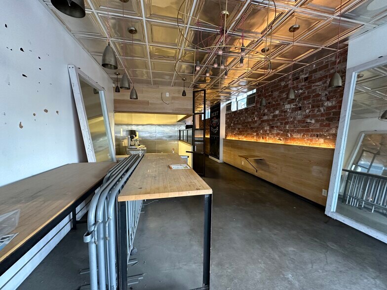 More Photos Of 6333 Wilshire Blvd, Los Angeles Medical For Lease
