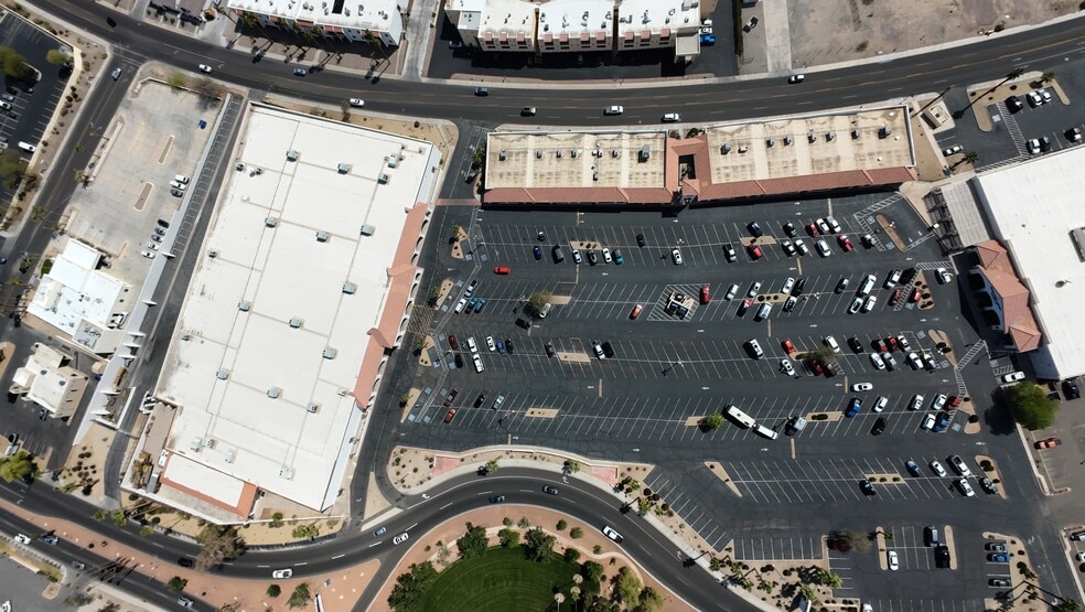 Primary Photo Of 1850-1870 Mcculloch Blvd N, Lake Havasu City General Retail For Sale