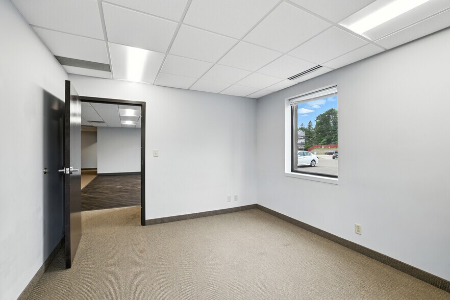 More Photos Of 1310 E Highway 96, White Bear Lake Medical For Sale