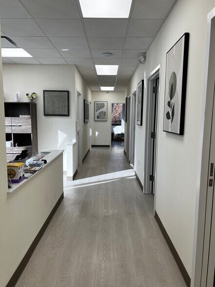 More Photos Of 1895 Walt Whitman Rd, Melville Medical For Lease