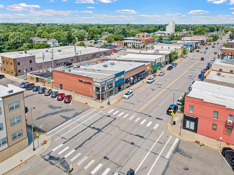 More Photos Of 251 S Knowles Ave, New Richmond Office For Sale