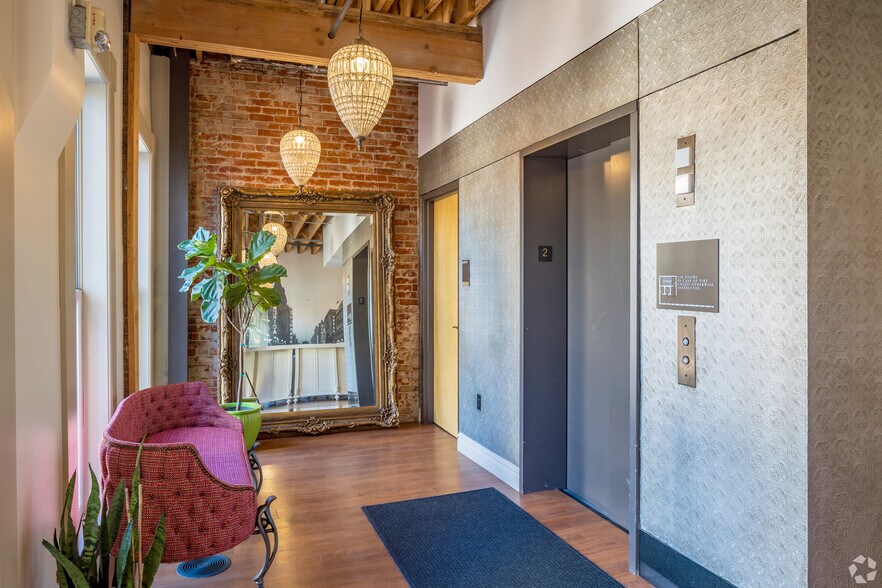 More Photos Of 1512-1514 Curtis St, Denver Loft Creative Space For Lease