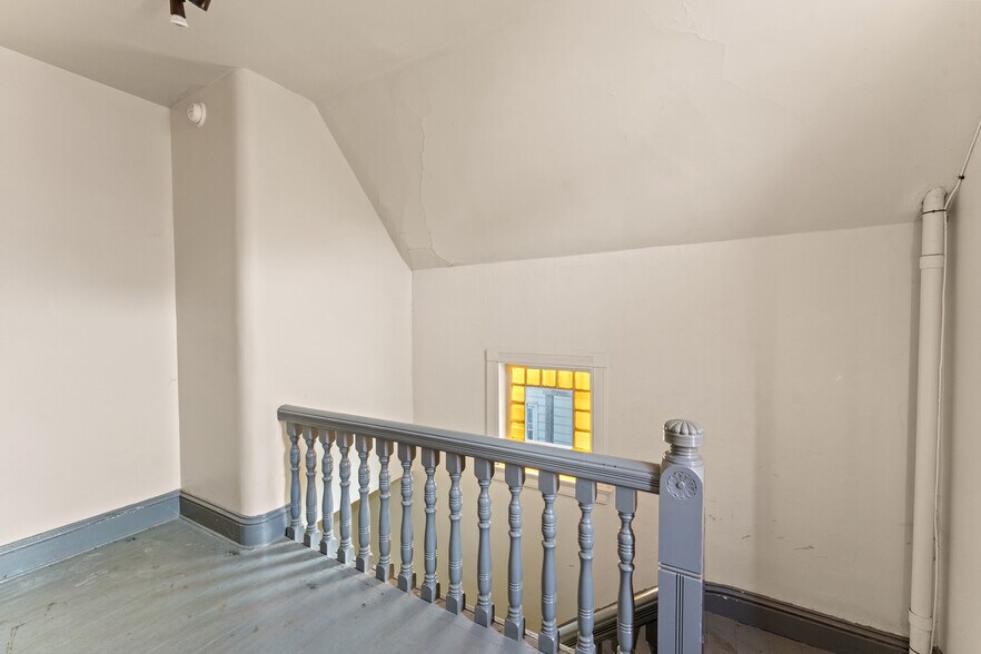 More Photos Of 158 Chapin St, Binghamton Apartments For Sale