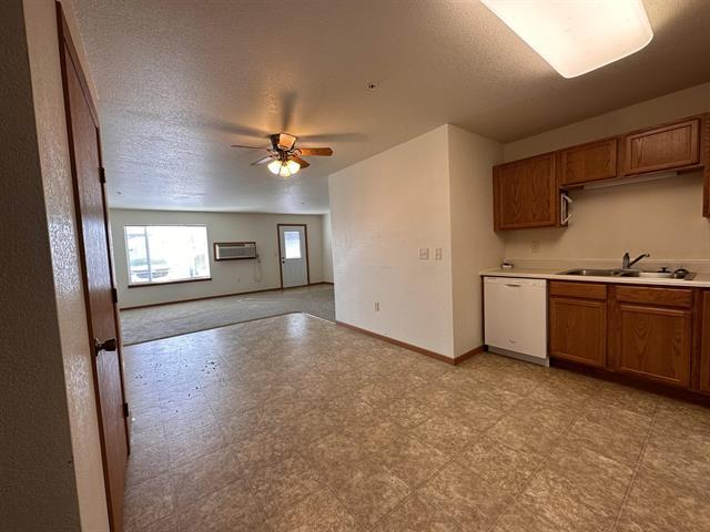 More Photos Of 500 E Division St, Kenmare Apartments For Sale