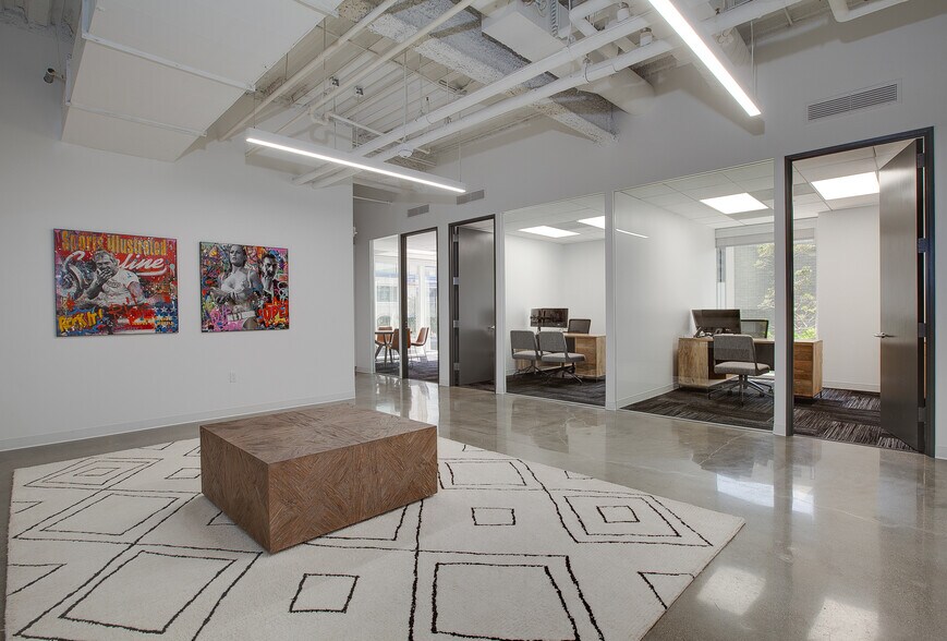 More Photos Of 505 N Brand Blvd, Glendale Office For Lease