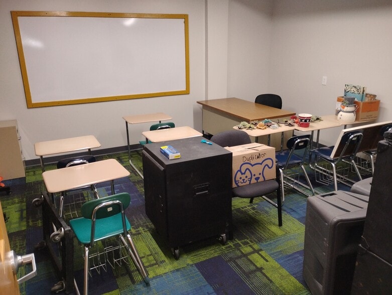 More Photos Of 906 Elm St, Coffeyville Religious Facility For Sale