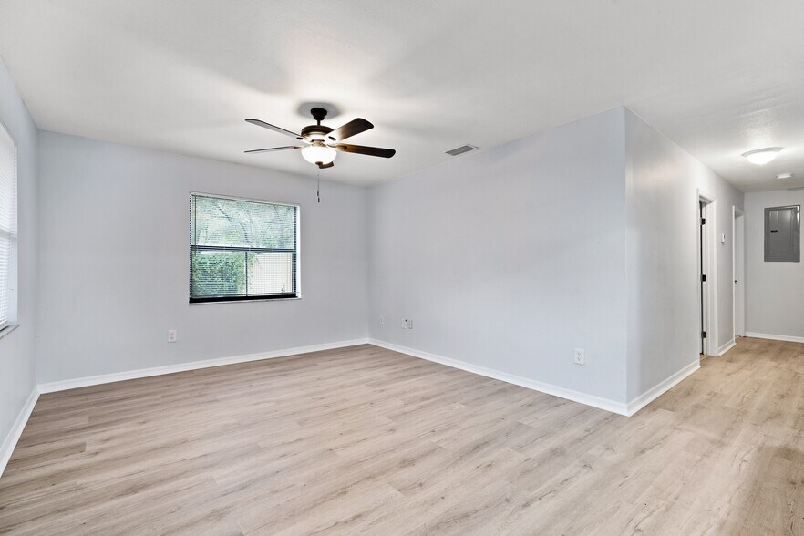 More Photos Of 950 Beltrees St, Dunedin Apartments For Sale