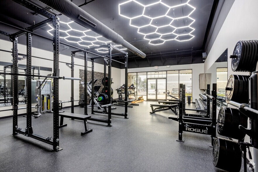 More Photos Of 4371-4401 Old Harrodsburg Rd, Lexington Unknown For Lease