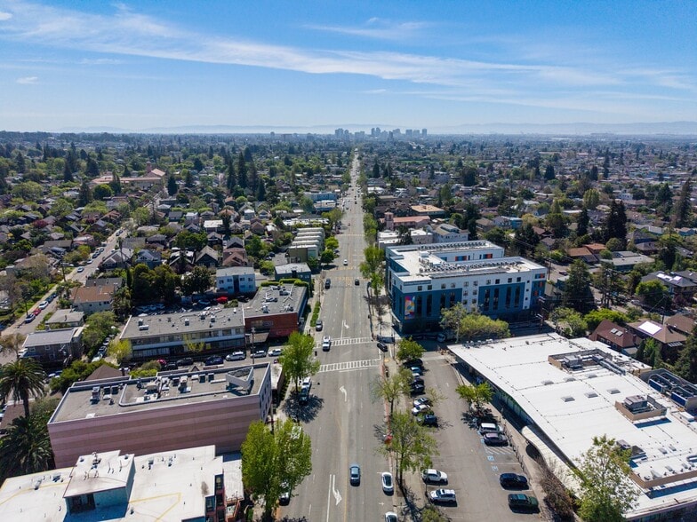 More Photos Of 3021 Telegraph Ave, Berkeley Medical For Sale