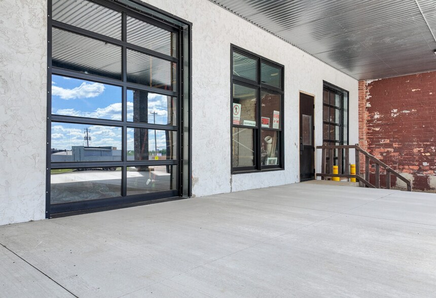 More Photos Of 206-208 N Fairfax Ave, Sioux Falls Light Distribution For Lease