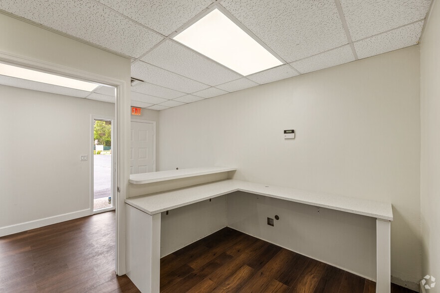 More Photos Of 2501 W Hillsboro Blvd, Deerfield Beach Office For Sale