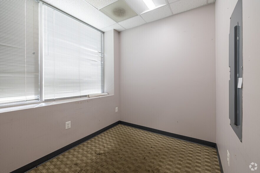 Photo of 1st Floor Ste L