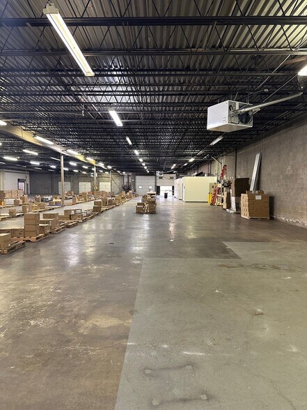 More Photos Of 91-101 Benbro Dr, Cheektowaga Warehouse For Lease