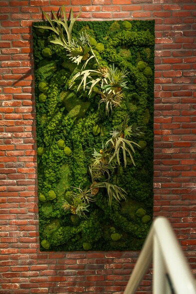 More Photos Of 950 6th Ave, San Diego Office For Sale