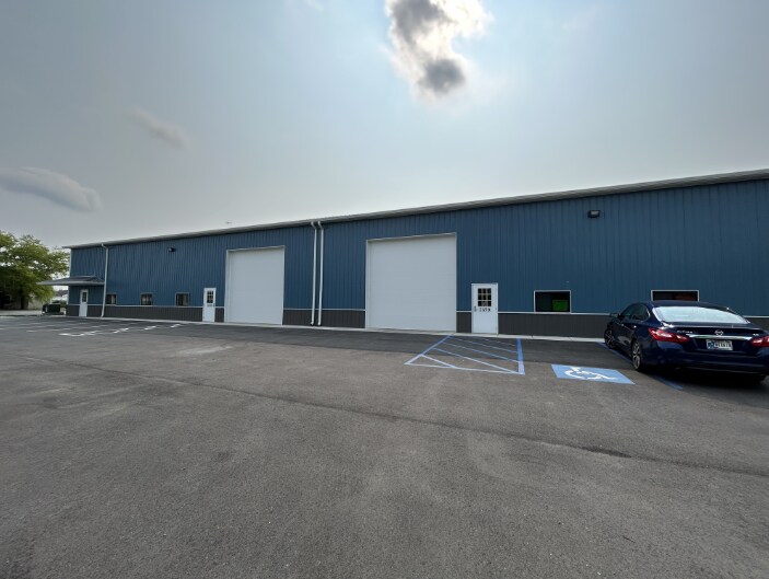More Photos Of 1680-1690 E Porter St, Crown Point Warehouse For Lease